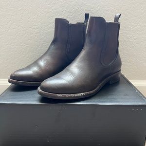 Thursday Boot Co. | Duchess Chelsea Boot